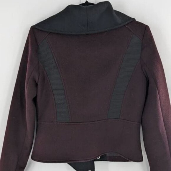 BCBGMAXAZRIA Womens Burgundy Wool Blend Pockets Asymmetric Zip Coat Size M - Picture 3 of 4